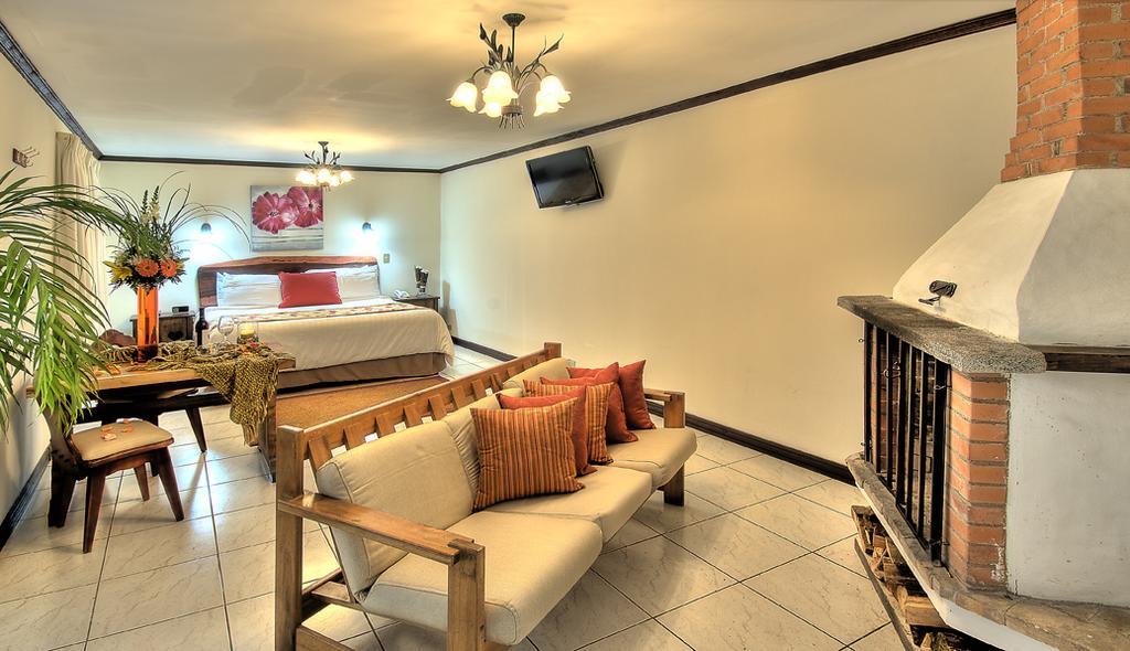 Hotel Chalet Tirol Heredia Exterior foto